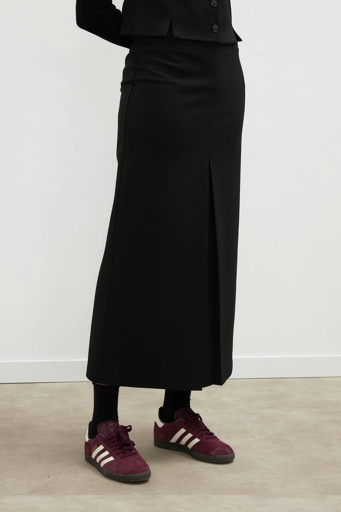 Premium Pleated Pencil Skirt